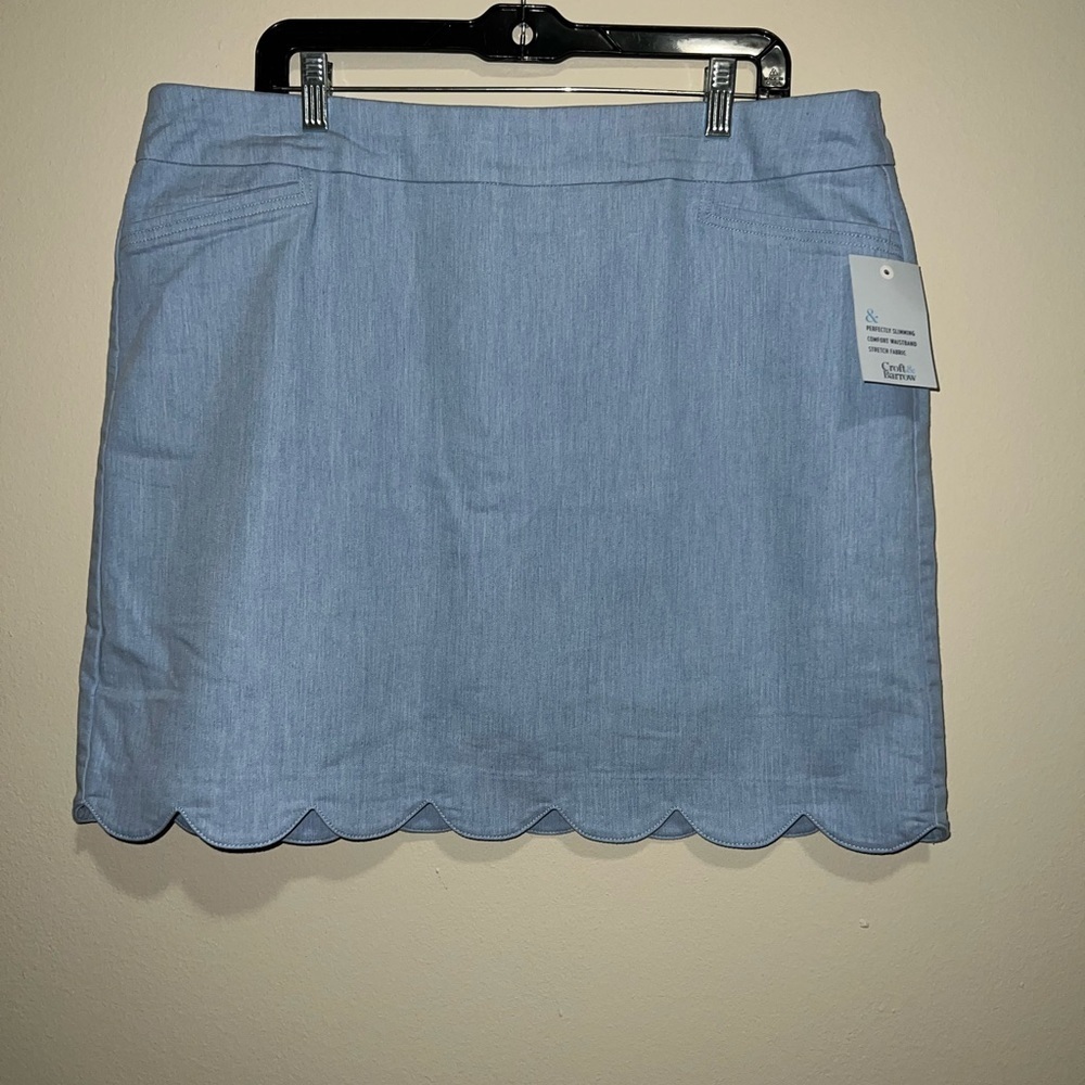 Women's Croft & Barrow® Effortless Stretch Scallop- Hem Skort 18 - Picture 2 of 6